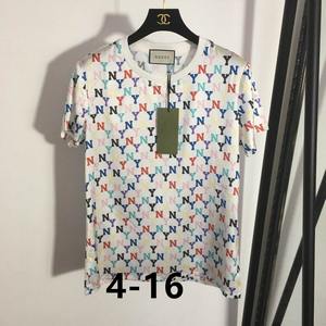 Gucci Women's T-shirts 26